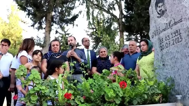 Ali İsmail Korkmaz, mezarı başında anıldı