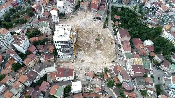 Başkan Öztekin: Riskli bölgedeki kentsel dönüşüm çalışmaları daha hızlı devam edecek Başkan Öztekin: Riskli bölgedeki kentsel dönüşüm çalışmaları daha hızlı devam edecek