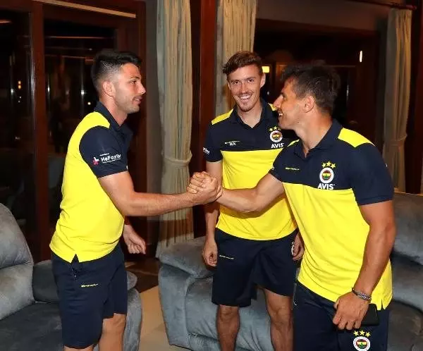 Fenerbahçe'de Yanal'ın en büyük destekçisi Kaptan Emre olacak Fenerbahçe'de Yanal'ın en büyük destekçisi Kaptan Emre olacak