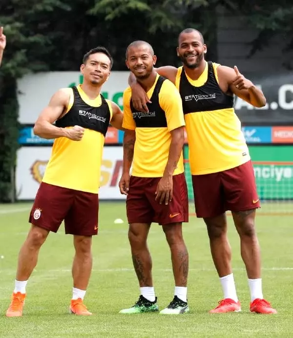 Galatasaray günü çift idmanla tamamladı Galatasaray günü çift idmanla tamamladı