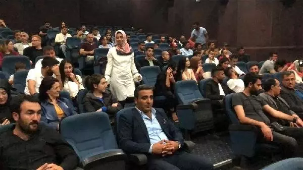 Kars'ta çekilen 'Yolun Sonu' filminin galası yapıldı