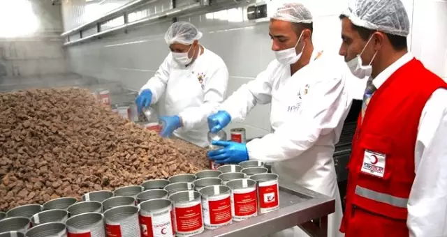 Kızılay vekaleten kurban kesim bedelini açıkladı