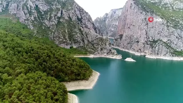 Şahinkaya Kanyonu eşsiz doğal güzelliği ile hayran bırakıyor