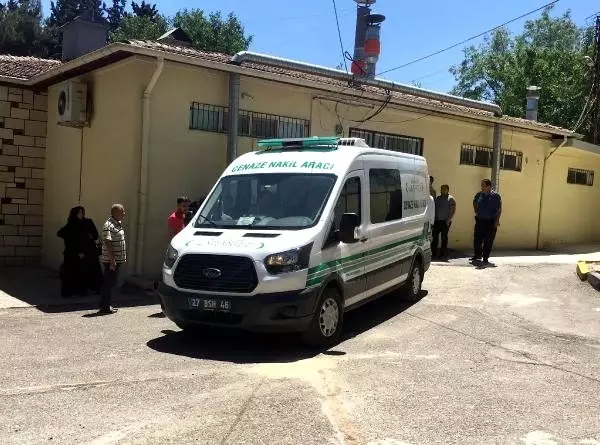 Soluk borusuna mama kaçan Ahmet bebek öldü