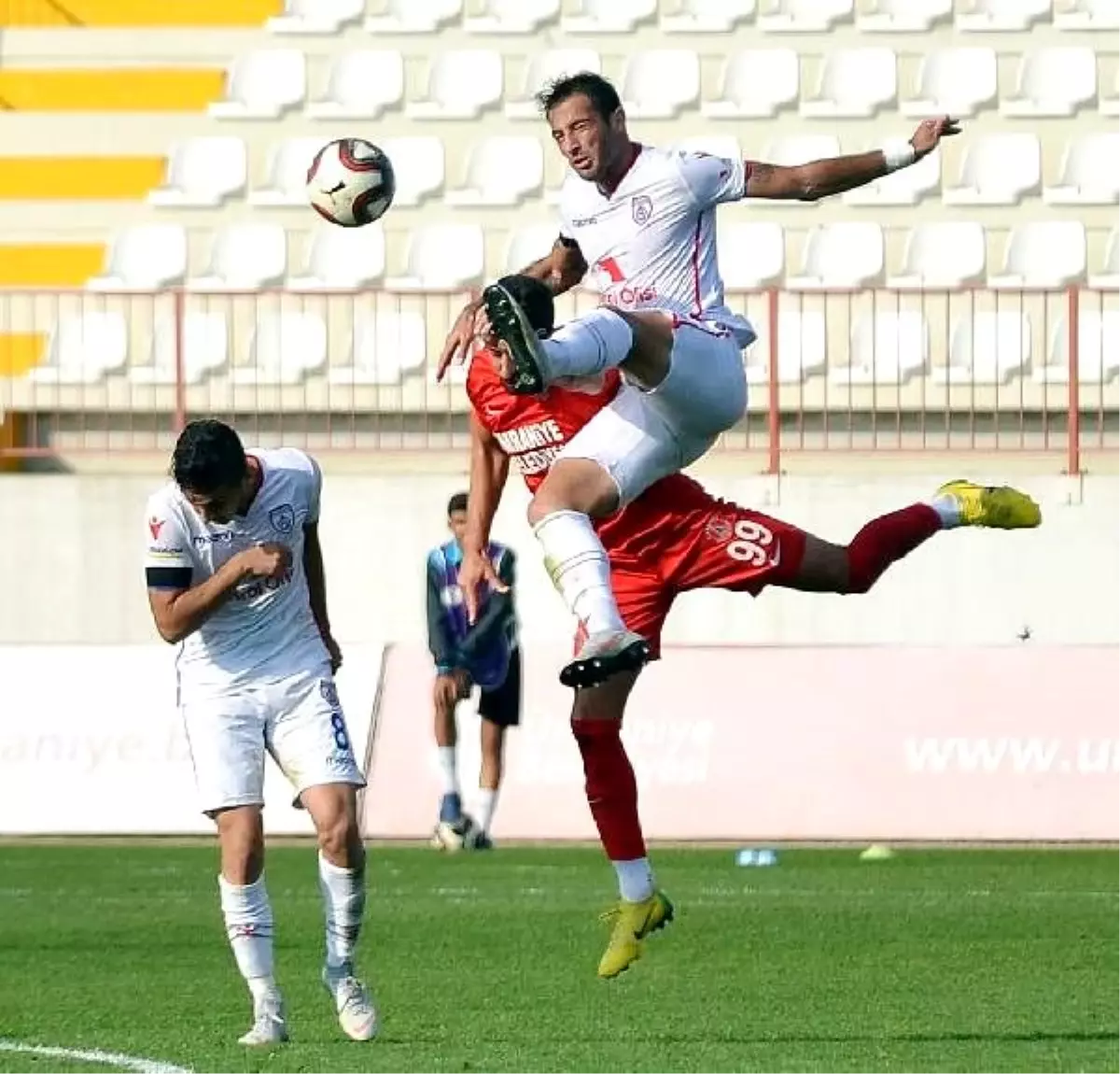 Altınordu'da Enes sakatlandı