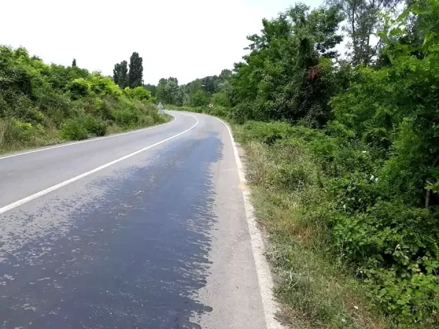 Ard arda yaşanan kazalar köylüyü çileden çıkardı Ard arda yaşanan kazalar köylüyü çileden çıkardı