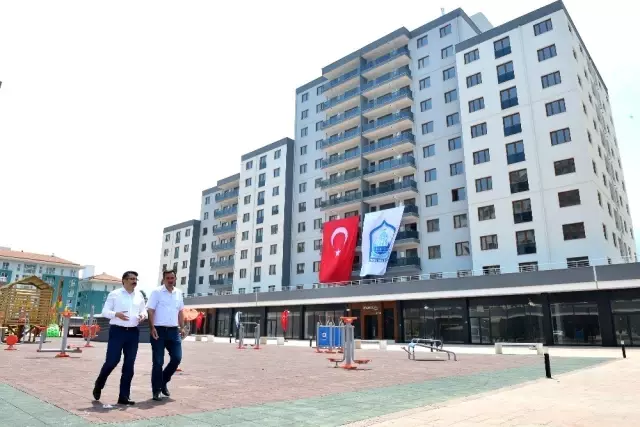 Hümahatun Evleri'nde sıra anahtar tesliminde