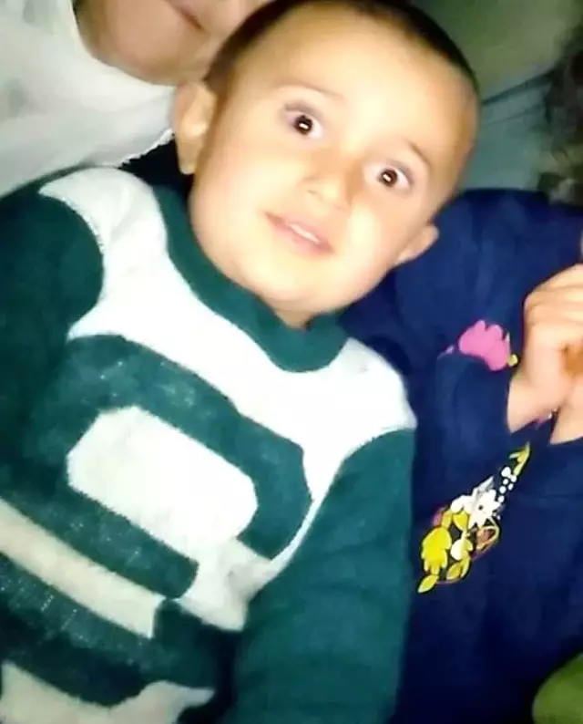 Küçük Furkan'ın babası 76 gün sonra tahliye edildi Küçük Furkan'ın babası 76 gün sonra tahliye edildi