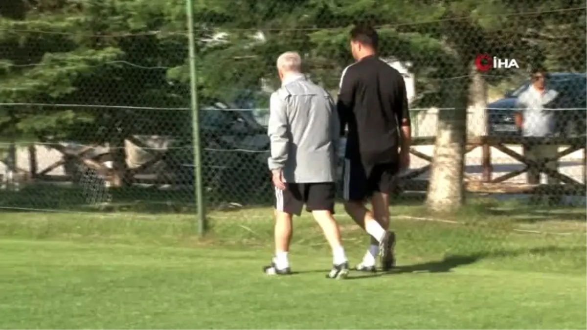 (Özel haber) Rıza Çalımbay: 'Benim için iki önemli kulüp var. Biri Sivasspor, ikincisi Beşiktaş'