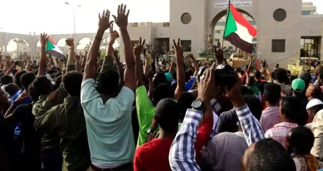 Sudan'da yeni bir askeri darbe girişimi engellendi