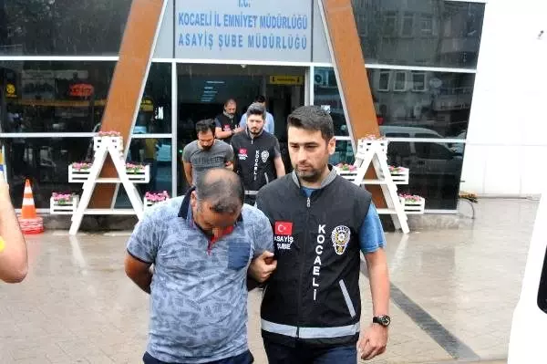 Telefon dolandırıcıları, bu kez çocukları kullanarak dolandırdı Telefon dolandırıcıları, bu kez çocukları kullanarak dolandırdı