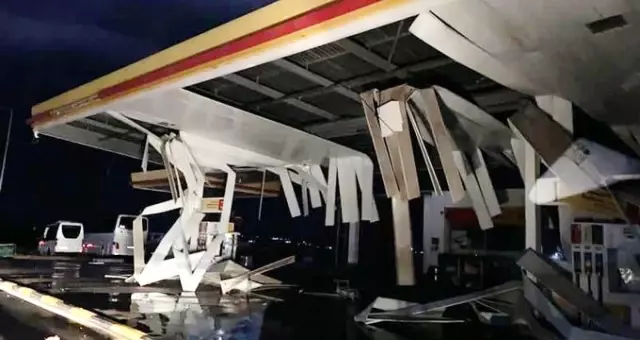 Yunanistan'da fırtına felaketi: 6 ölü, 108 yaralı