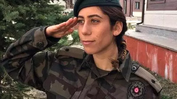 15 Temmuz şehidi, mezarı başında anıldı 15 Temmuz şehidi, mezarı başında anıldı