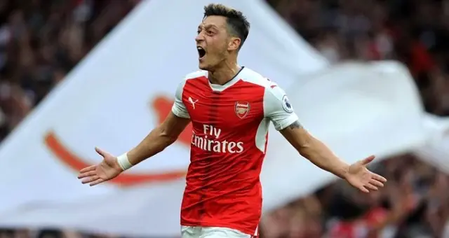 Acun Ilıcalı: Fenerbahçe şu şartlarda Mesut Özil'i transfer edemez Acun Ilıcalı: Fenerbahçe şu şartlarda Mesut Özil'i transfer edemez