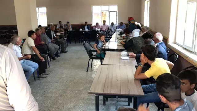 Başkan Çetin, halkla bir araya gelmeye devam ediyor Başkan Çetin, halkla bir araya gelmeye devam ediyor