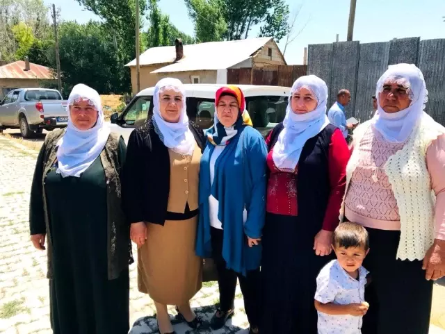 Başkan Çetin, halkla bir araya gelmeye devam ediyor Başkan Çetin, halkla bir araya gelmeye devam ediyor