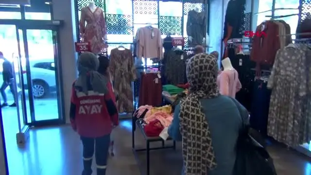 ERZURUM İtfaiye eri serçeye kalp masajı ve suni teneffüs yaptı ERZURUM İtfaiye eri serçeye kalp masajı ve suni teneffüs yaptı