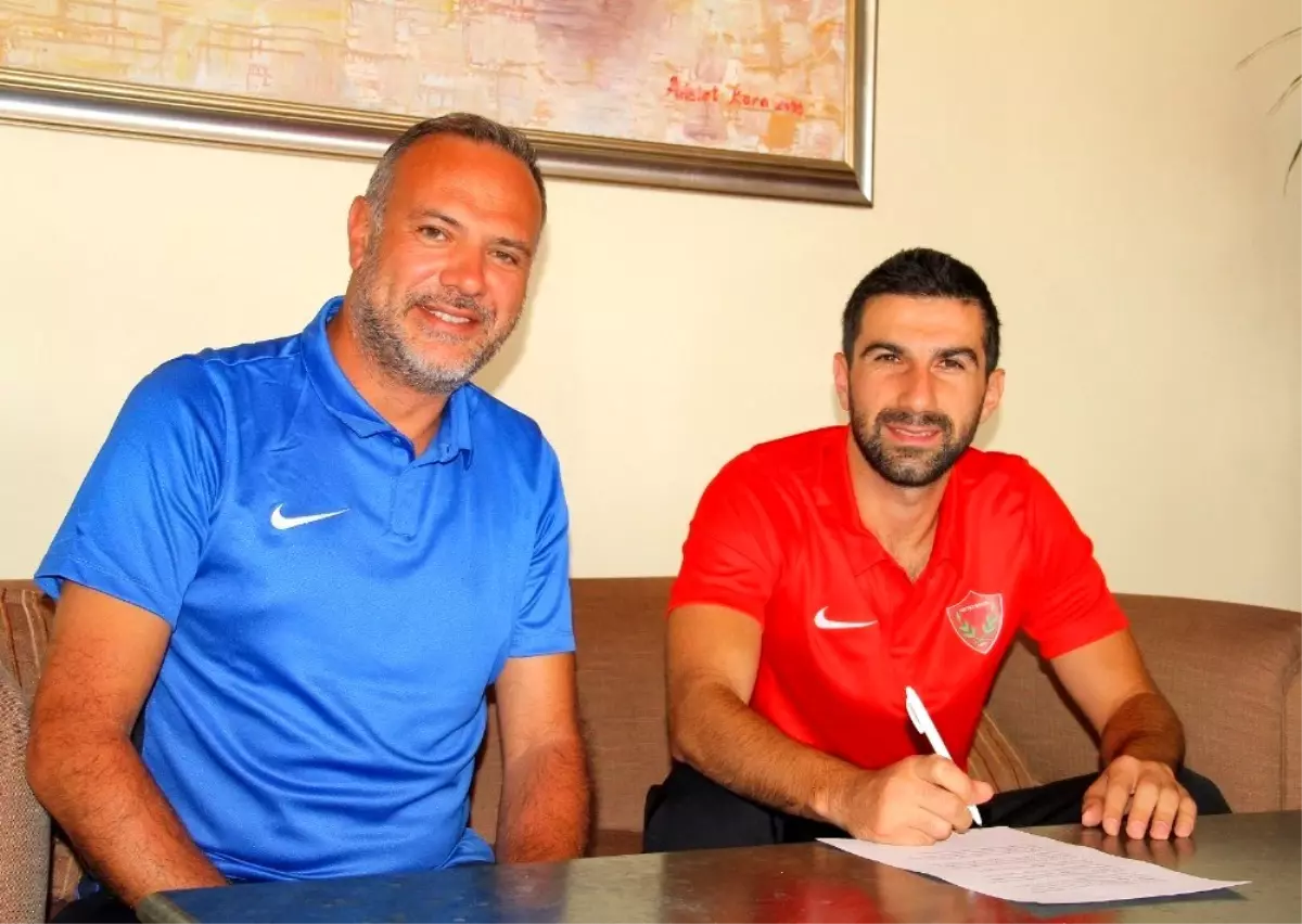 Hatayspor, Furkan Şeker'i kadrosuna kattı