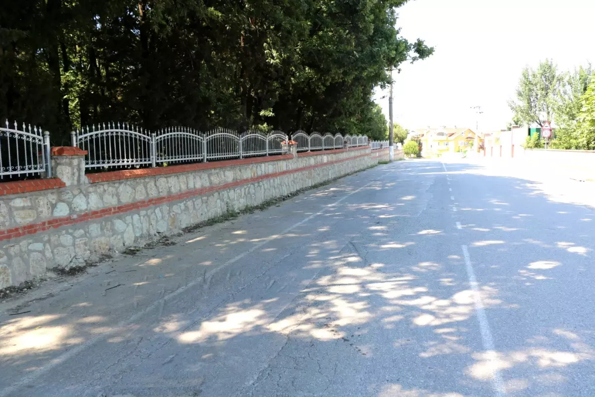 140 mezarlığa 16 bin 750 metre taş duvar Haberler