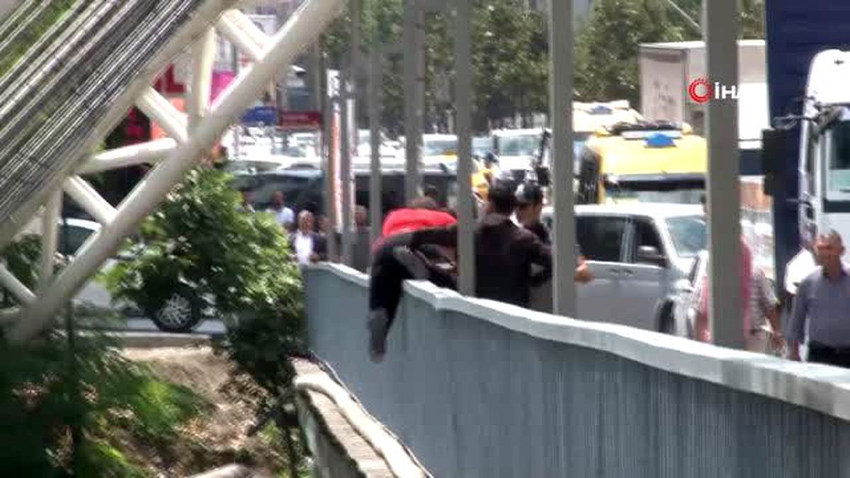 Aynı gün 2'nci kez intihar için köprüye çıktı