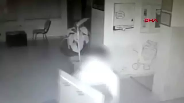 GAZİANTEP Okuldan televizyon çalan şüpheli tutuklandı GAZİANTEP Okuldan televizyon çalan şüpheli tutuklandı