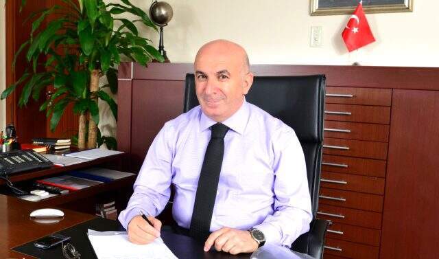 İBB eski Genel Sekreter Yardımcısı'ndan Ekrem İmamoğlu'na 'haksız maaş' yanıtı