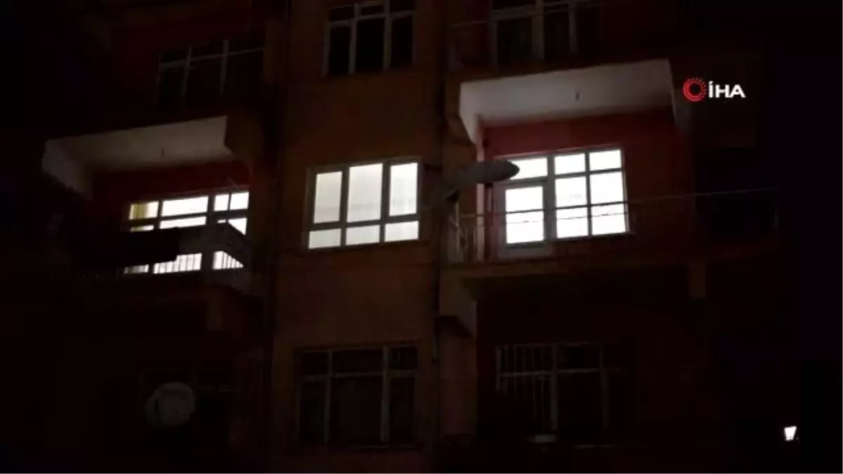 Yaşlı kadın evde düşerek hayatını kaybetti