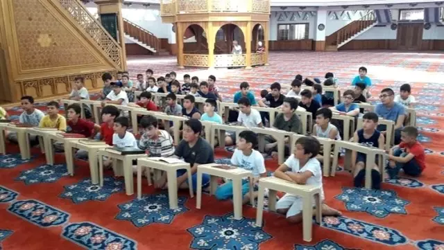 Yaz Kur'an Kursları devam ediyor