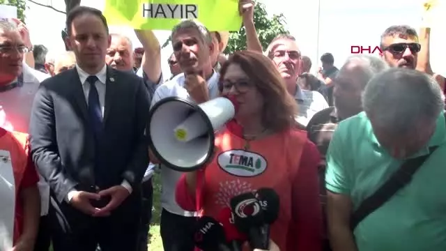 Zonguldak'ta 'gemi söküm tesisi istemiyoruz' eylemi Zonguldak'ta 'gemi söküm tesisi istemiyoruz' eylemi