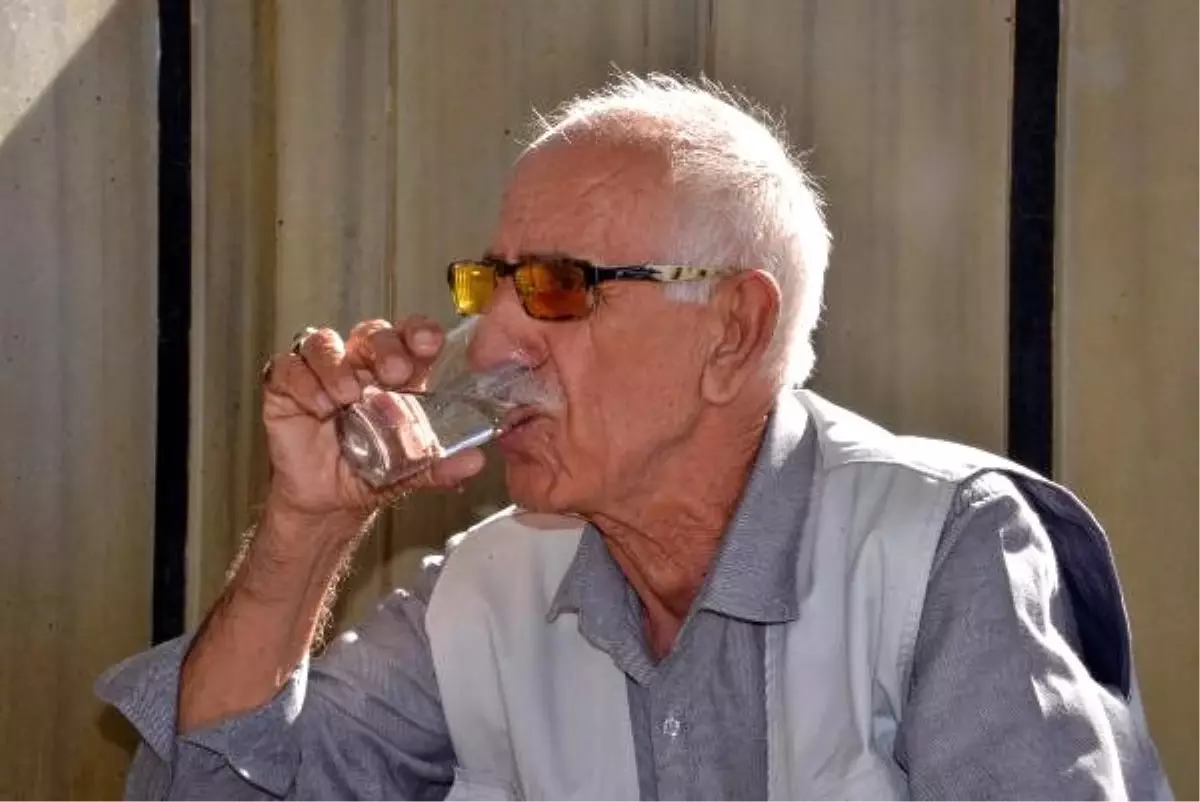 'Acı su' içerek şifa buluyorlar