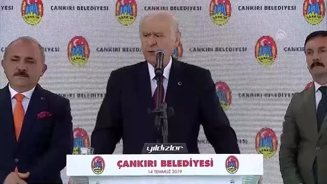 Bahçeli: 'Belediyecilik gönül ve aşk işidir' Bahçeli: 'Belediyecilik gönül ve aşk işidir'