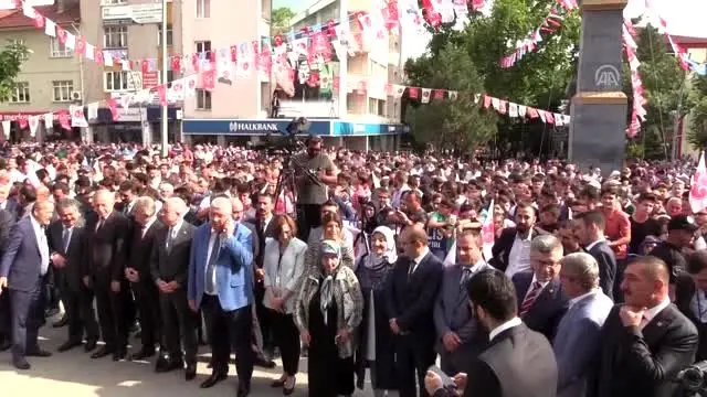 Bahçeli: 'Hakurk, Kandil ve çevresinin tepeden tırnağa temizliği artık beka meselesidir' Bahçeli: 'Hakurk, Kandil ve çevresinin tepeden tırnağa temizliği artık beka meselesidir'