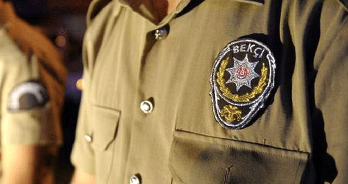 Bekçilerden 'Polisi arayalım mı?' diyen vatandaşa sert çıkış: Gerek yok, polisiz kardeşim, hayırdır!