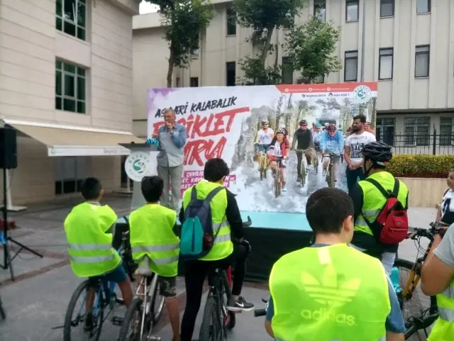 Beykoz'da pazar günleri yollar bisikletlilerin Beykoz'da pazar günleri yollar bisikletlilerin
