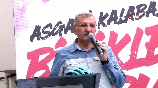 Beykoz'da Pazar günleri yollar bisikletlilerin Beykoz'da Pazar günleri yollar bisikletlilerin