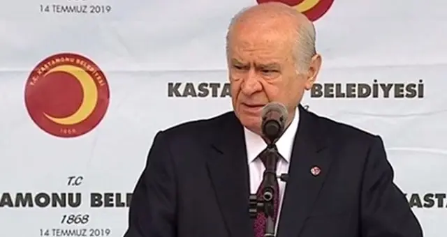 Devlet Bahçeli: 'Eski sisteme dönelim' diyenler FETÖ ile irtibatlı Devlet Bahçeli: 'Eski sisteme dönelim' diyenler FETÖ ile irtibatlı