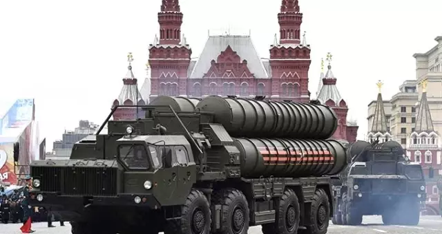 'Türkiye isterse S-400'leri Rusya'ya karşı da kullanabilir' 'Türkiye isterse S-400'leri Rusya'ya karşı da kullanabilir'