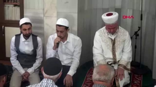Adıyaman'da şehitler için mevlit okutuldu Adıyaman'da şehitler için mevlit okutuldu