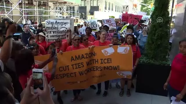 Amazon protestosu - NEW Amazon protestosu - NEW