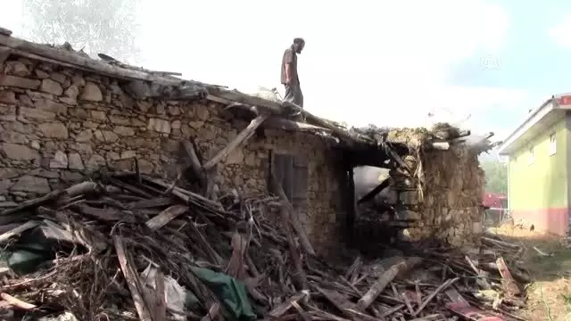 Bayramiç�te ev yangını ÇANAKKALE Son Dakika Haberleri