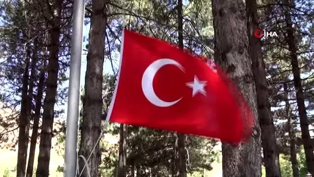 Bitlis'te 15 Temmuz şehitleri anıldı Bitlis'te 15 Temmuz şehitleri anıldı