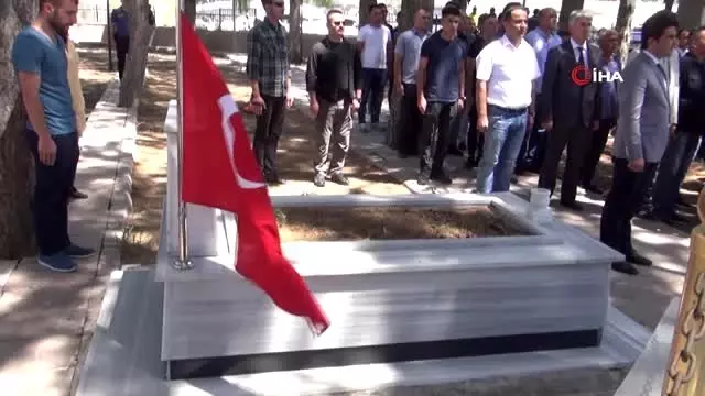 Bitlis'te 15 Temmuz şehitleri anıldı Bitlis'te 15 Temmuz şehitleri anıldı
