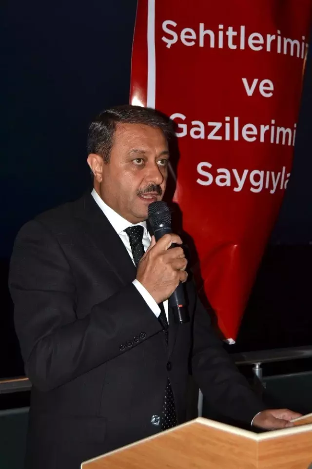 Burdur' da 290 şehit yakını, gazi ve gazi yakını Milli Bilik günü etkinliğinde bir araya geldi Burdur' da 290 şehit yakını, gazi ve gazi yakını Milli Bilik günü etkinliğinde bir araya geldi