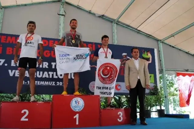 Eğirdir Triatlonu nefesleri kesti