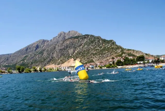 Eğirdir Triatlonu nefesleri kesti