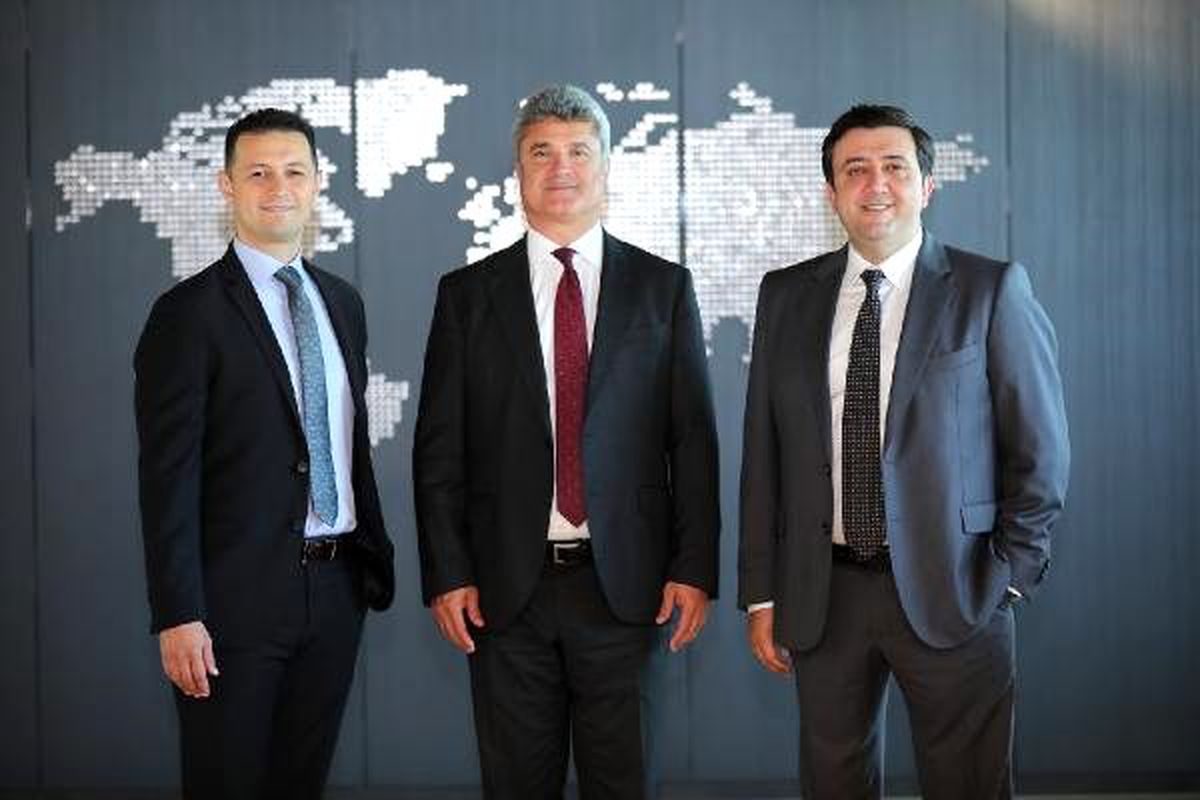 EY Türkiye'nin yönetim kadrosuna iki yeni ortak atandı