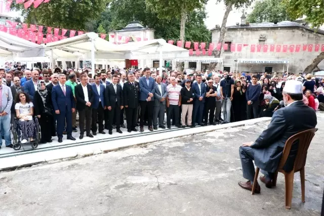 Eyüpsultan'da 251 şehit için 251 Hatim-i Şerif okundu Eyüpsultan'da 251 şehit için 251 Hatim-i Şerif okundu