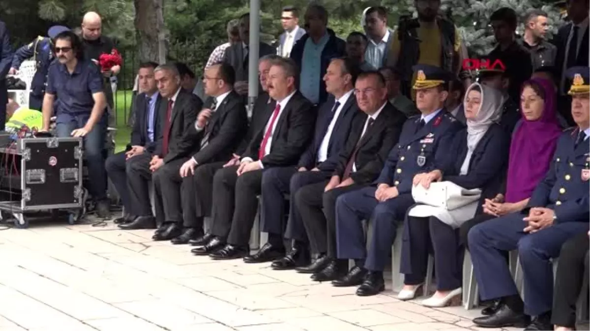 Kayseri'de şehitlik ziyaret edildi