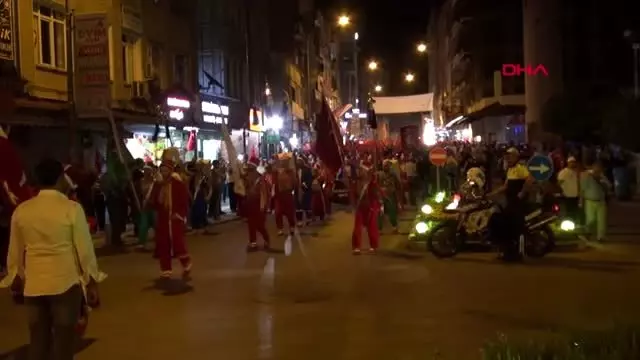 Kilis'te Milli Birlik Yürüyüşü'ne binlerce kişi katıldı Kilis'te Milli Birlik Yürüyüşü'ne binlerce kişi katıldı