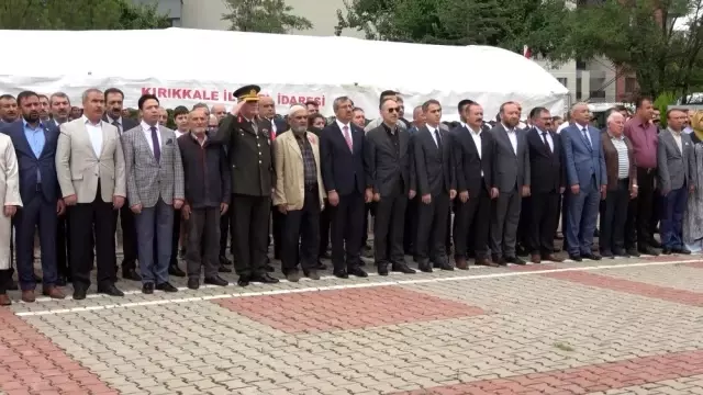 Minik öğrenciler şehitler için Kur'an okudu Minik öğrenciler şehitler için Kur'an okudu